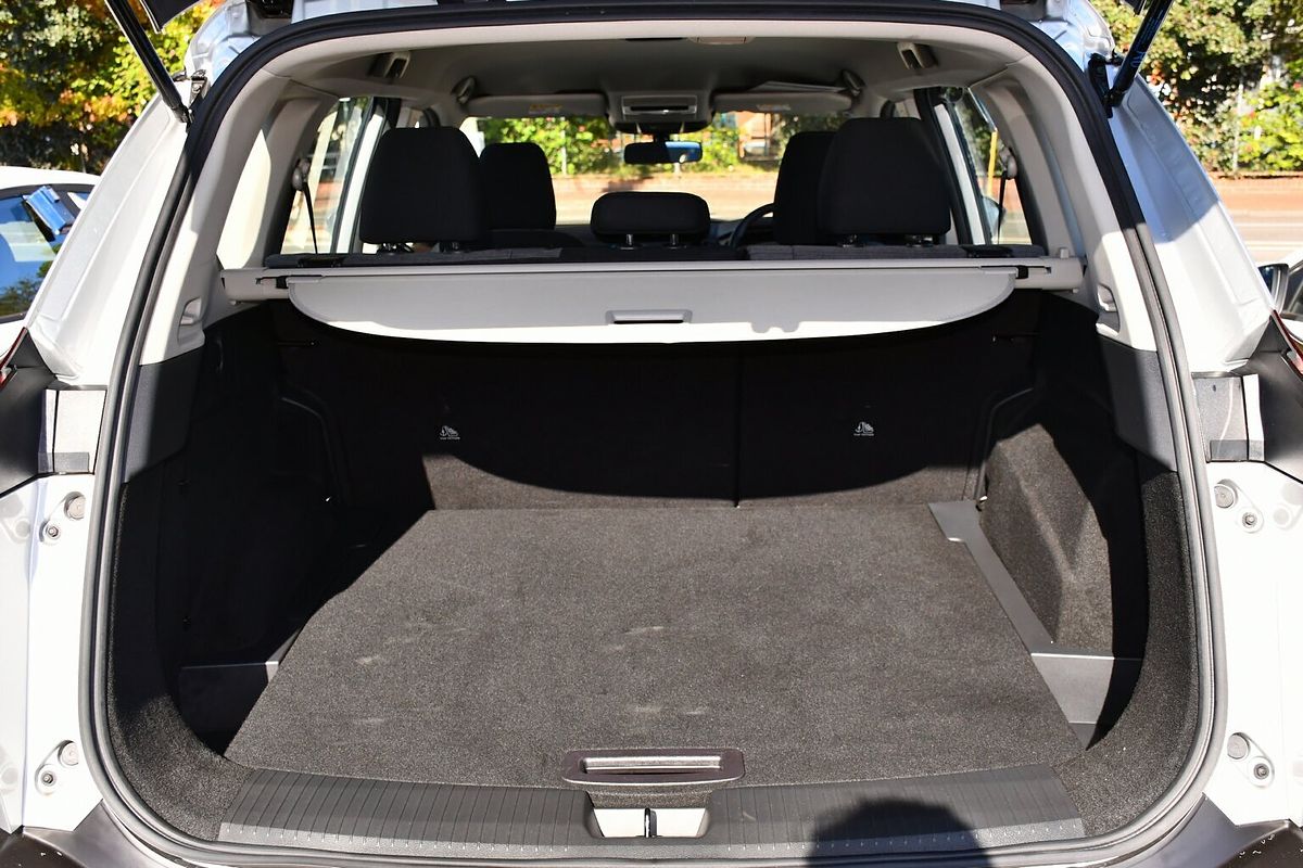 2023 Nissan X-TRAIL ST T33