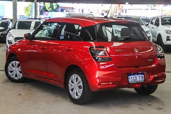 2024 Suzuki Swift Hybrid UZ