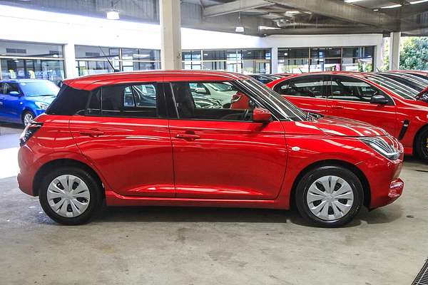 2024 Suzuki Swift Hybrid UZ