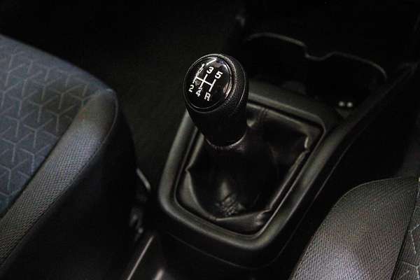 2024 Suzuki Swift Hybrid UZ