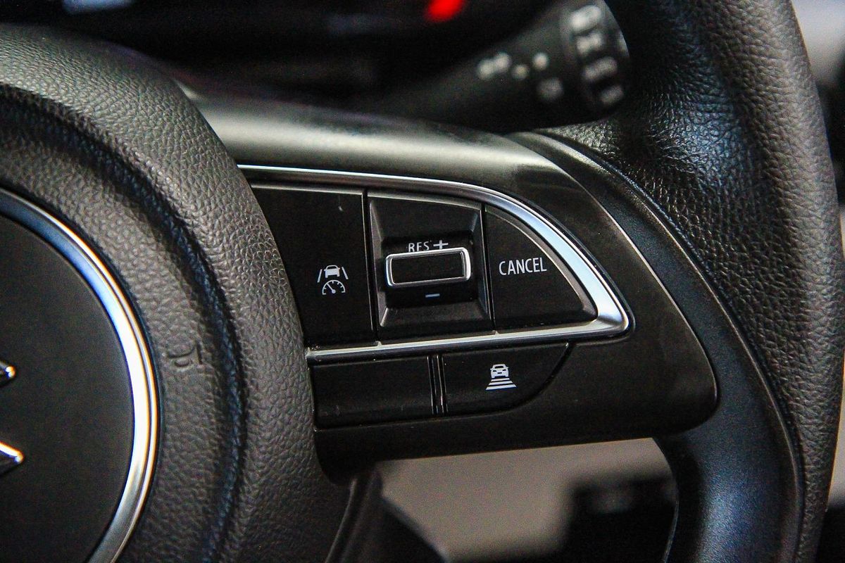 2024 Suzuki Swift Hybrid UZ