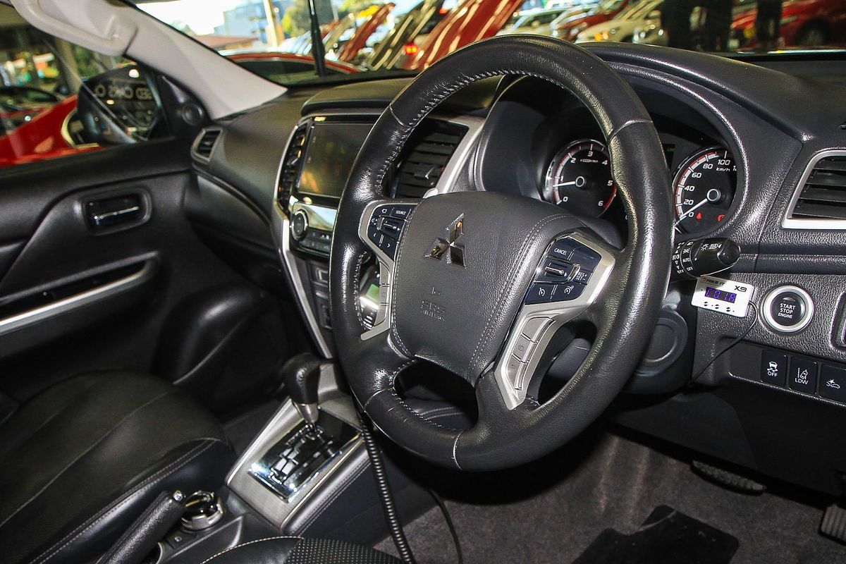 2020 Mitsubishi Triton GSR MR 4X4