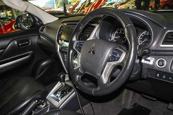 2020 Mitsubishi Triton GSR MR 4X4