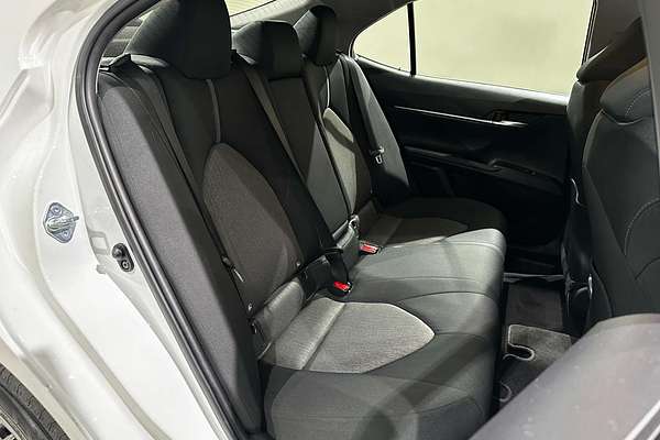 2021 Toyota Camry Ascent Sport AXVH70R