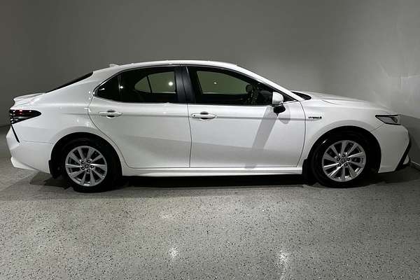 2021 Toyota Camry Ascent Sport AXVH70R