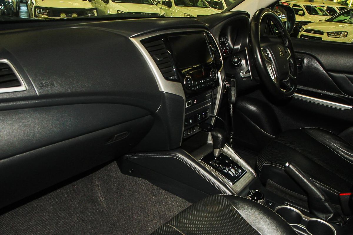 2020 Mitsubishi Triton GSR MR 4X4