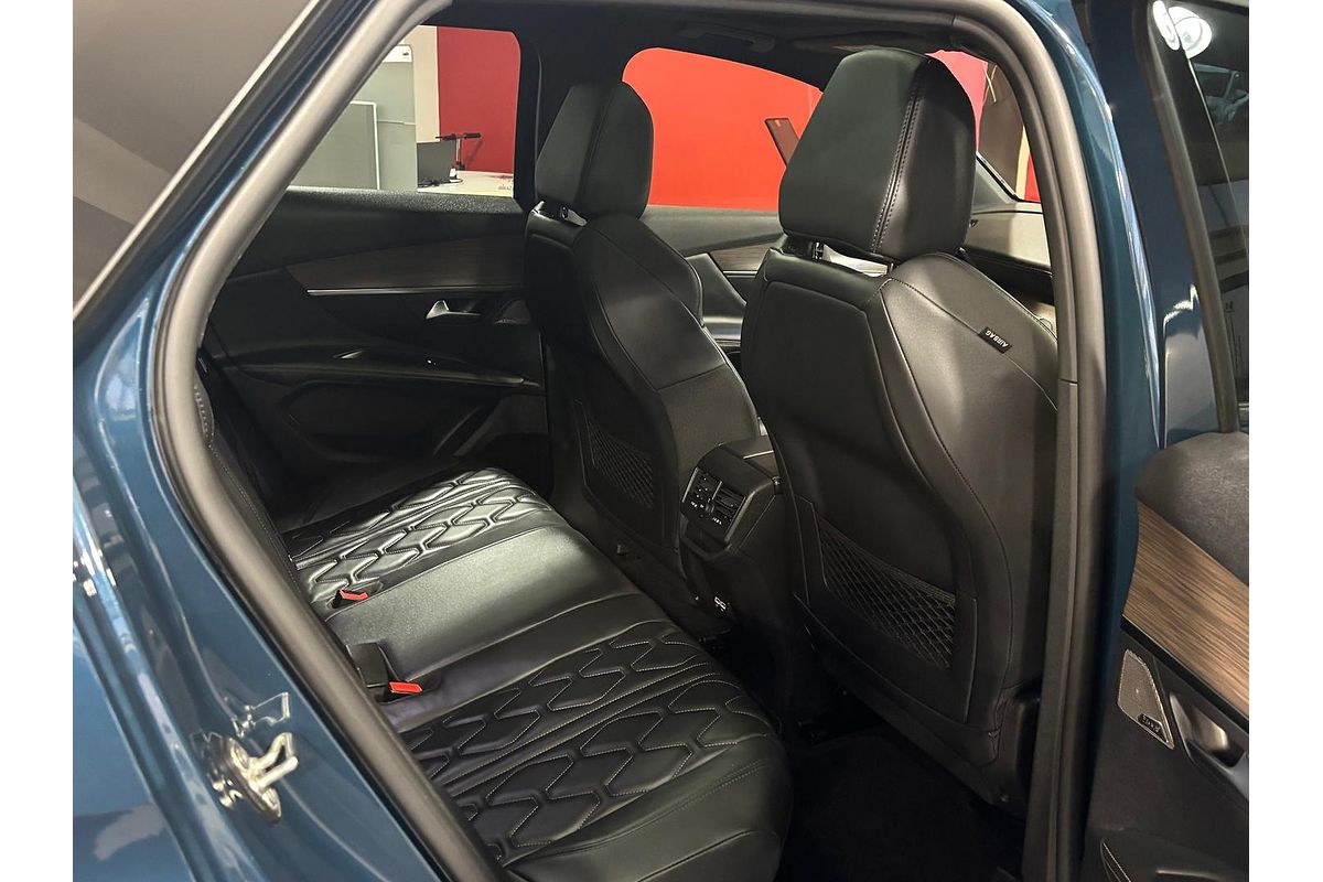 2022 Peugeot 3008 GT Sport P84