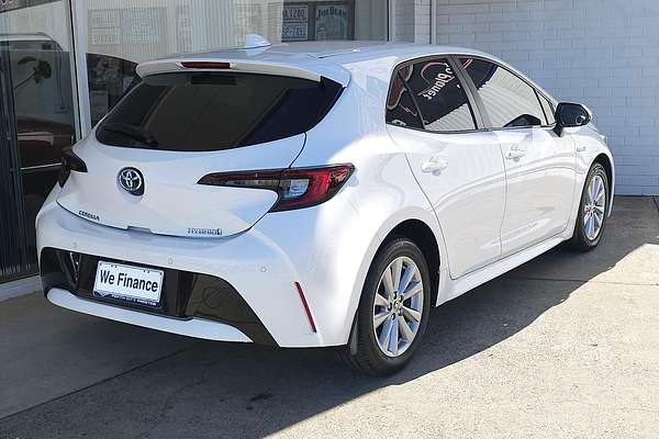 2022 Toyota Corolla SX Hybrid ZWE219R