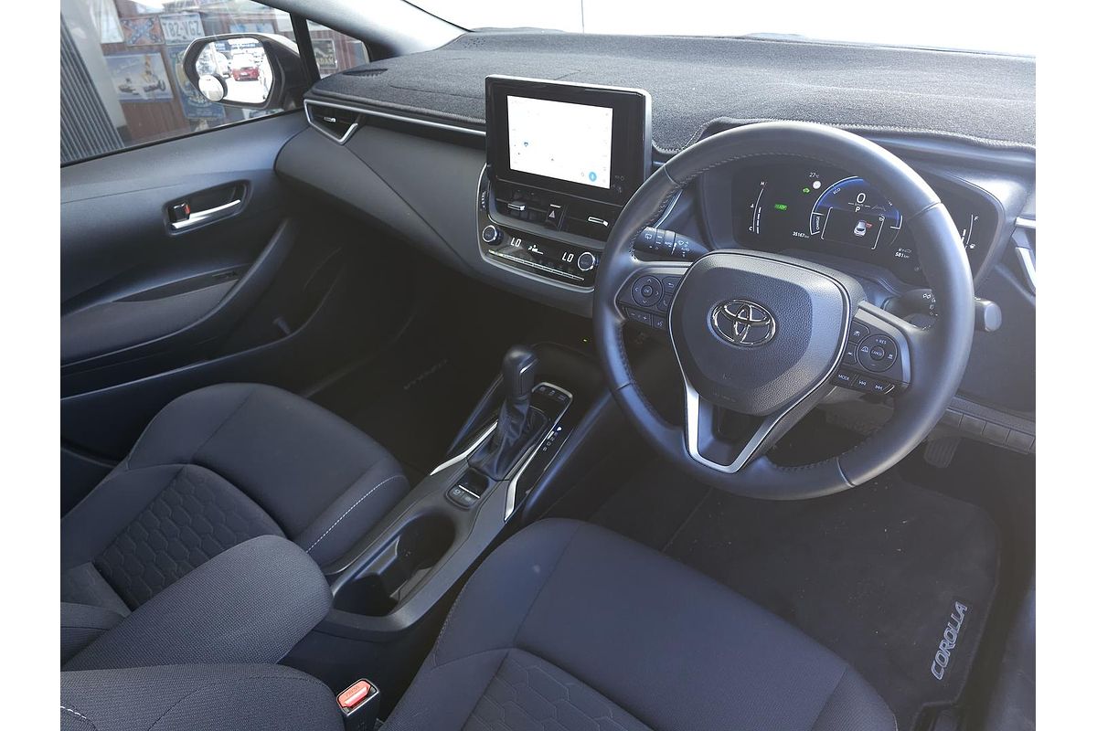 2022 Toyota Corolla SX Hybrid ZWE219R