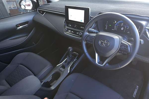 2022 Toyota Corolla SX Hybrid ZWE219R