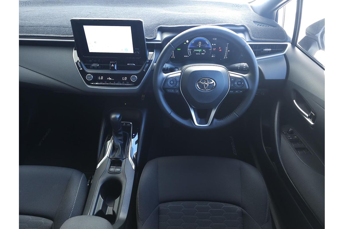 2022 Toyota Corolla SX Hybrid ZWE219R