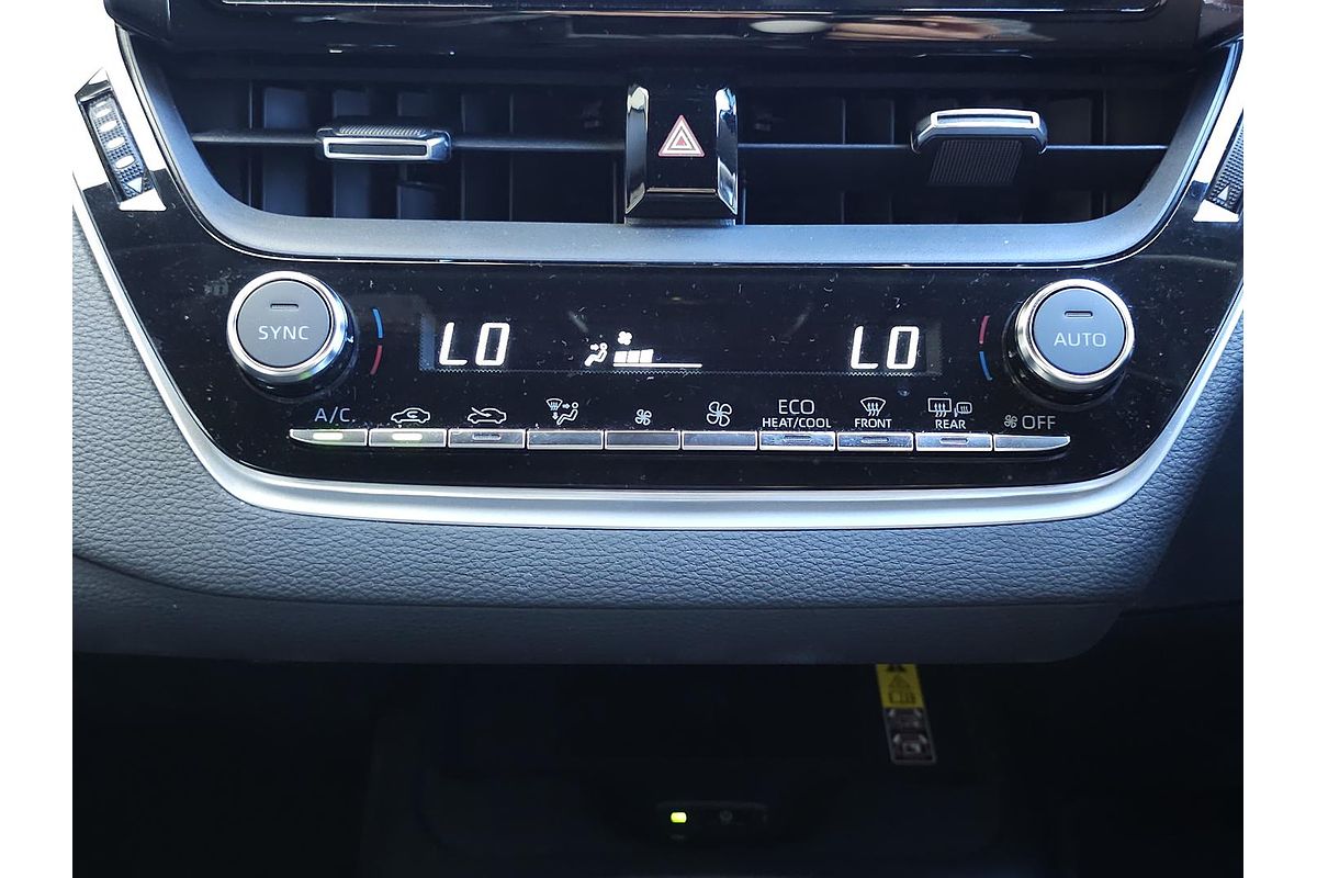 2022 Toyota Corolla SX Hybrid ZWE219R