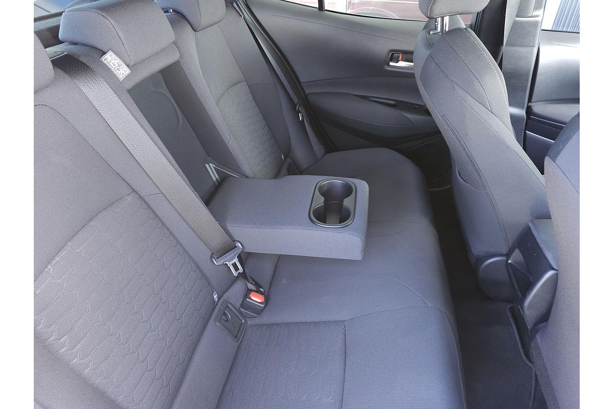 2022 Toyota Corolla SX Hybrid ZWE219R