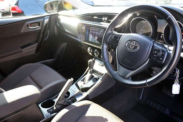 2015 Toyota Corolla SX ZRE182R