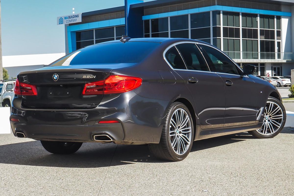 2020 BMW 5 Series 520i M Sport G30