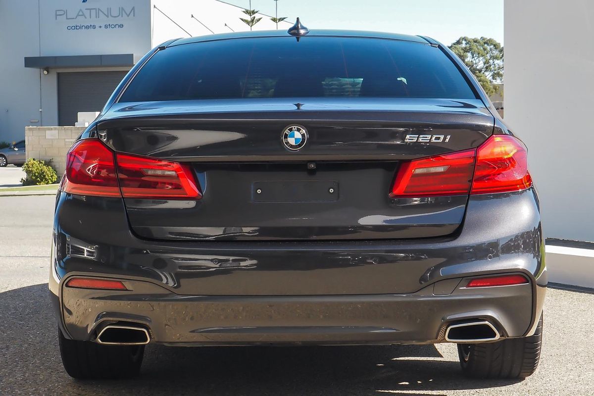 2020 BMW 5 Series 520i M Sport G30