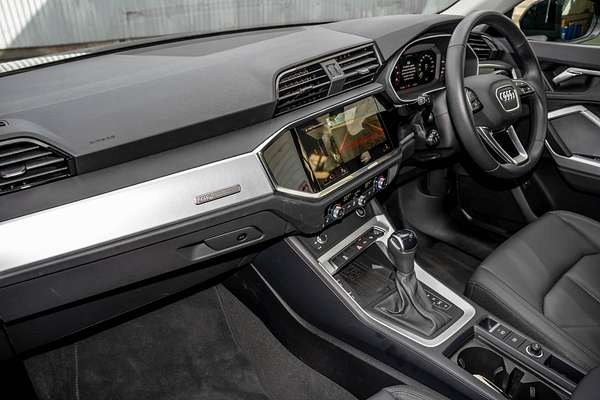 2024 Audi Q3 35 TFSI F3