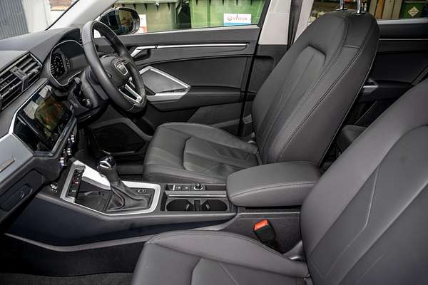 2024 Audi Q3 35 TFSI F3