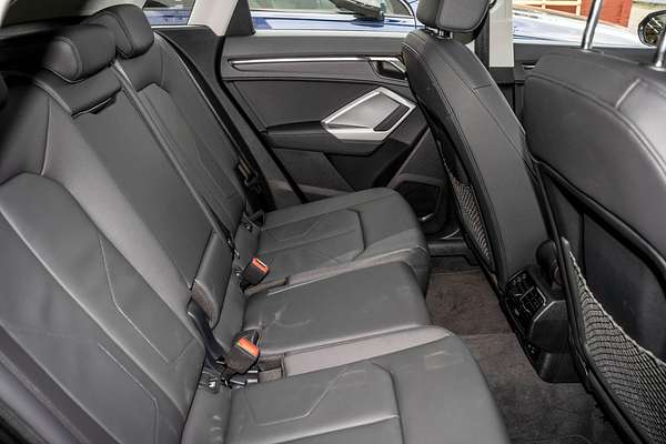 2024 Audi Q3 35 TFSI F3