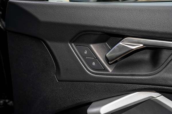2024 Audi Q3 35 TFSI F3