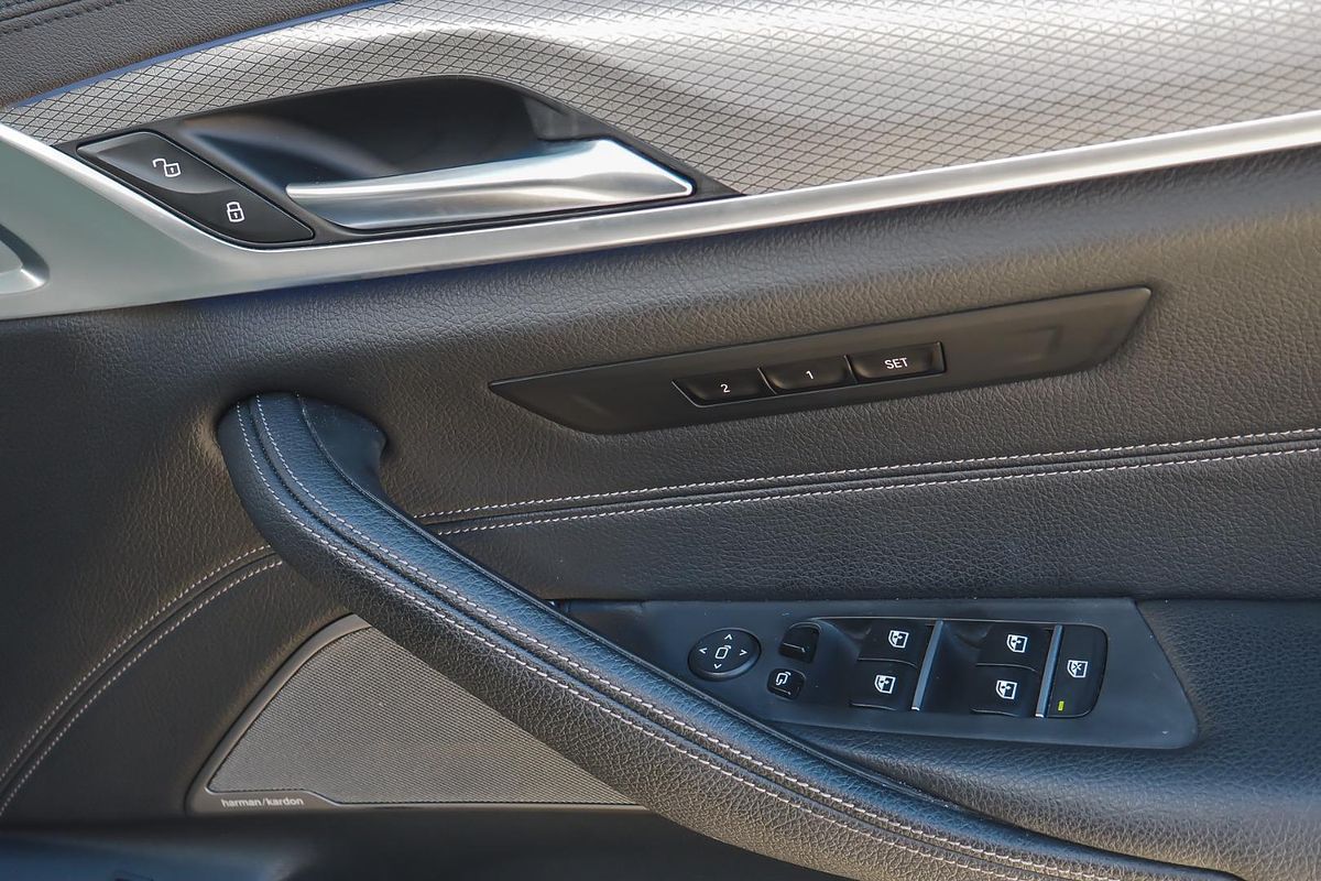 2020 BMW 5 Series 520i M Sport G30