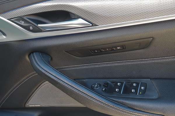 2020 BMW 5 Series 520i M Sport G30