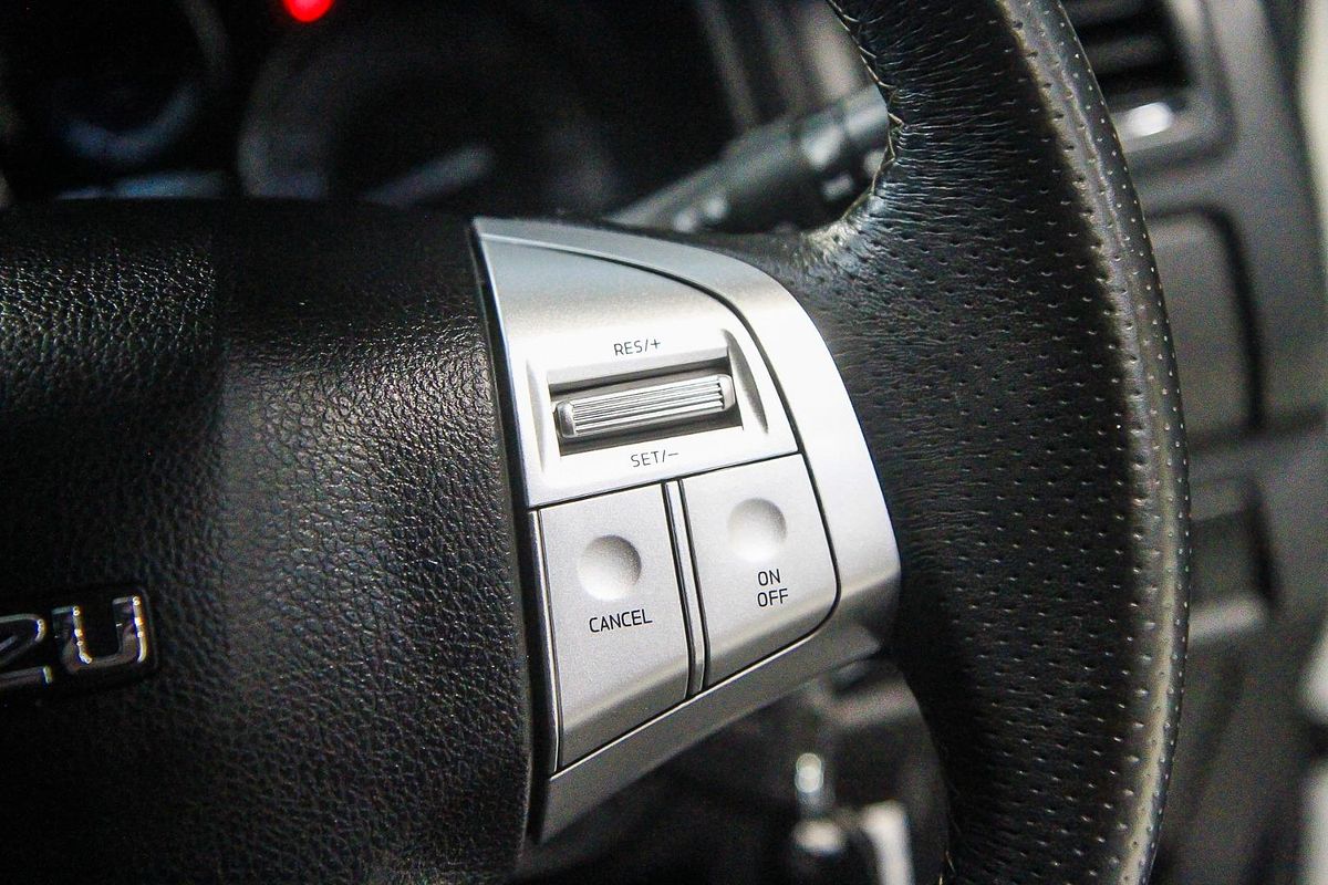 2019 Isuzu MU-X LS-U