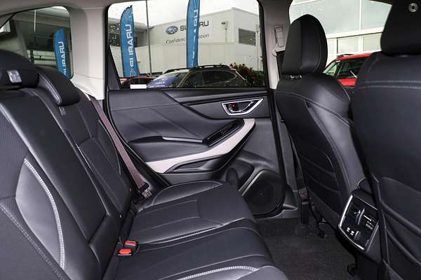 2024 Subaru Forester 2.5i-S S5