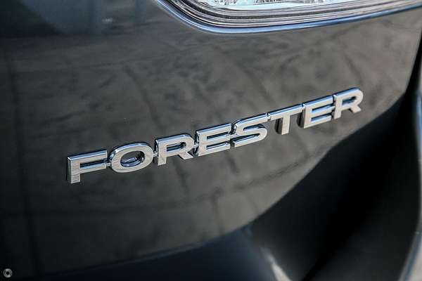 2024 Subaru Forester 2.5i-S S5