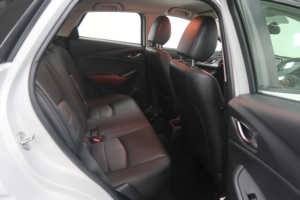 2015 Mazda CX-3 sTouring DK