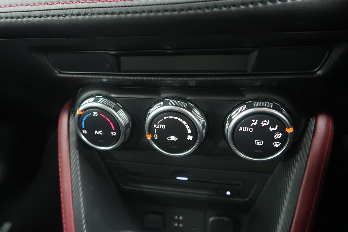 2015 Mazda CX-3 sTouring DK