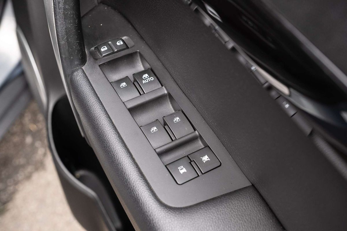 2012 Holden Captiva 7 LX CG Series II