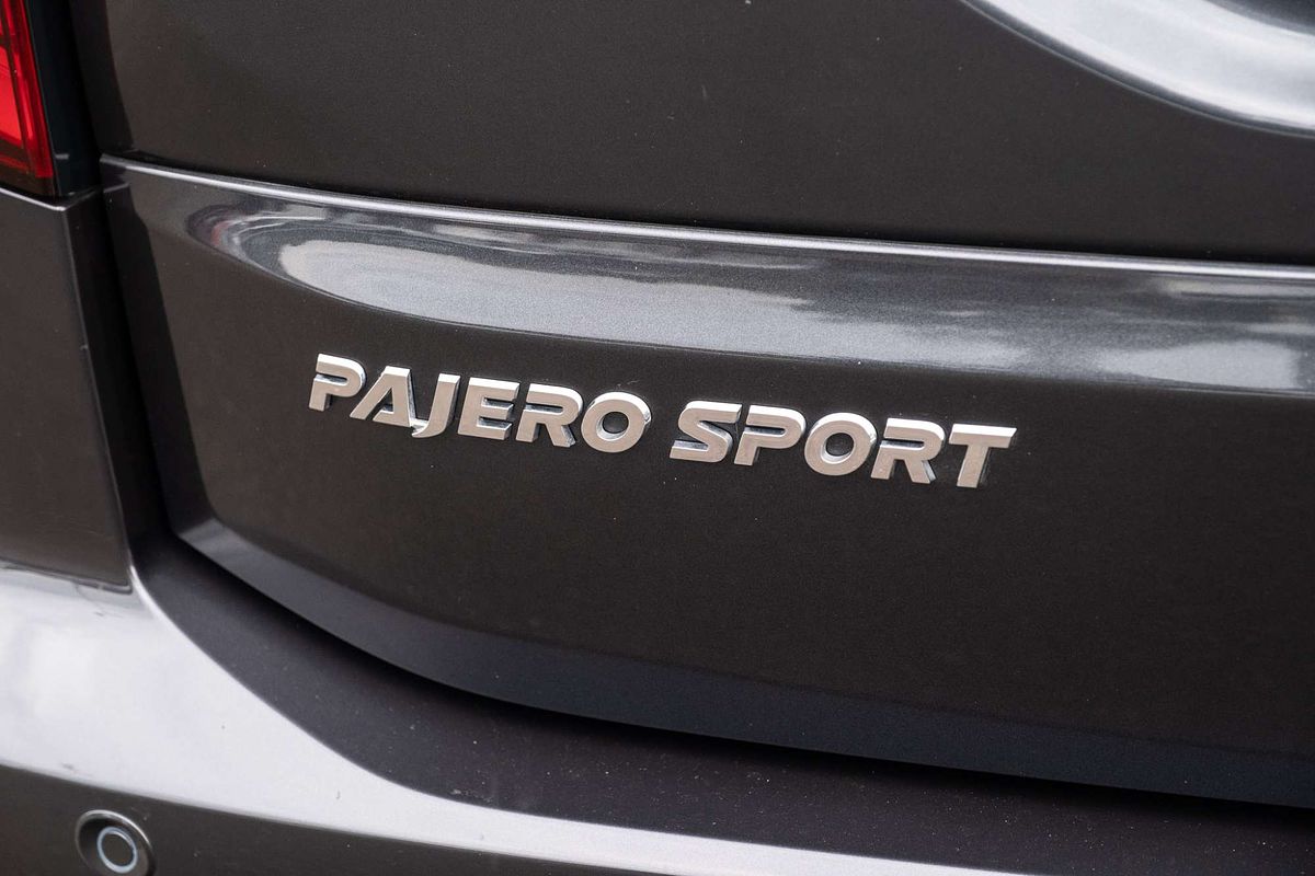 2024 Mitsubishi Pajero Sport Exceed QF