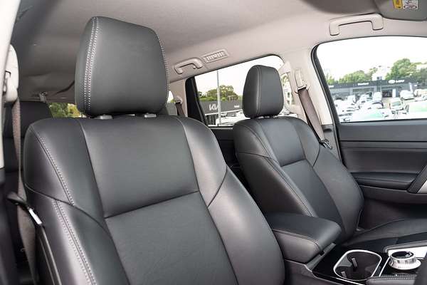 2024 Mitsubishi Pajero Sport Exceed QF