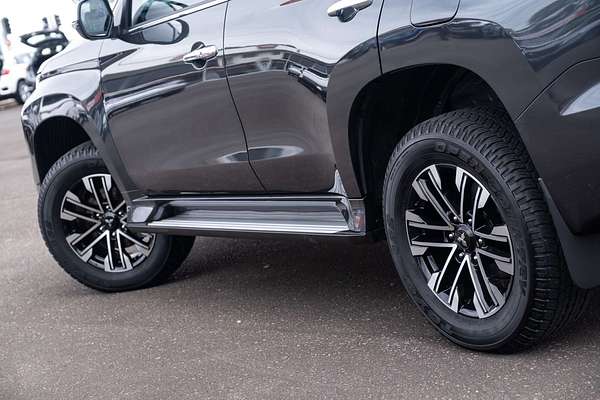 2024 Mitsubishi Pajero Sport Exceed QF