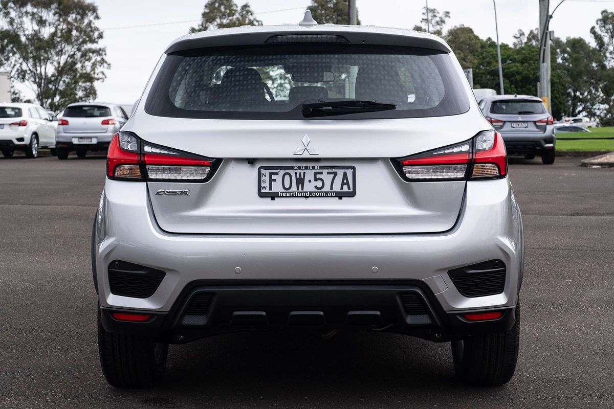 2025 Mitsubishi ASX ES XD