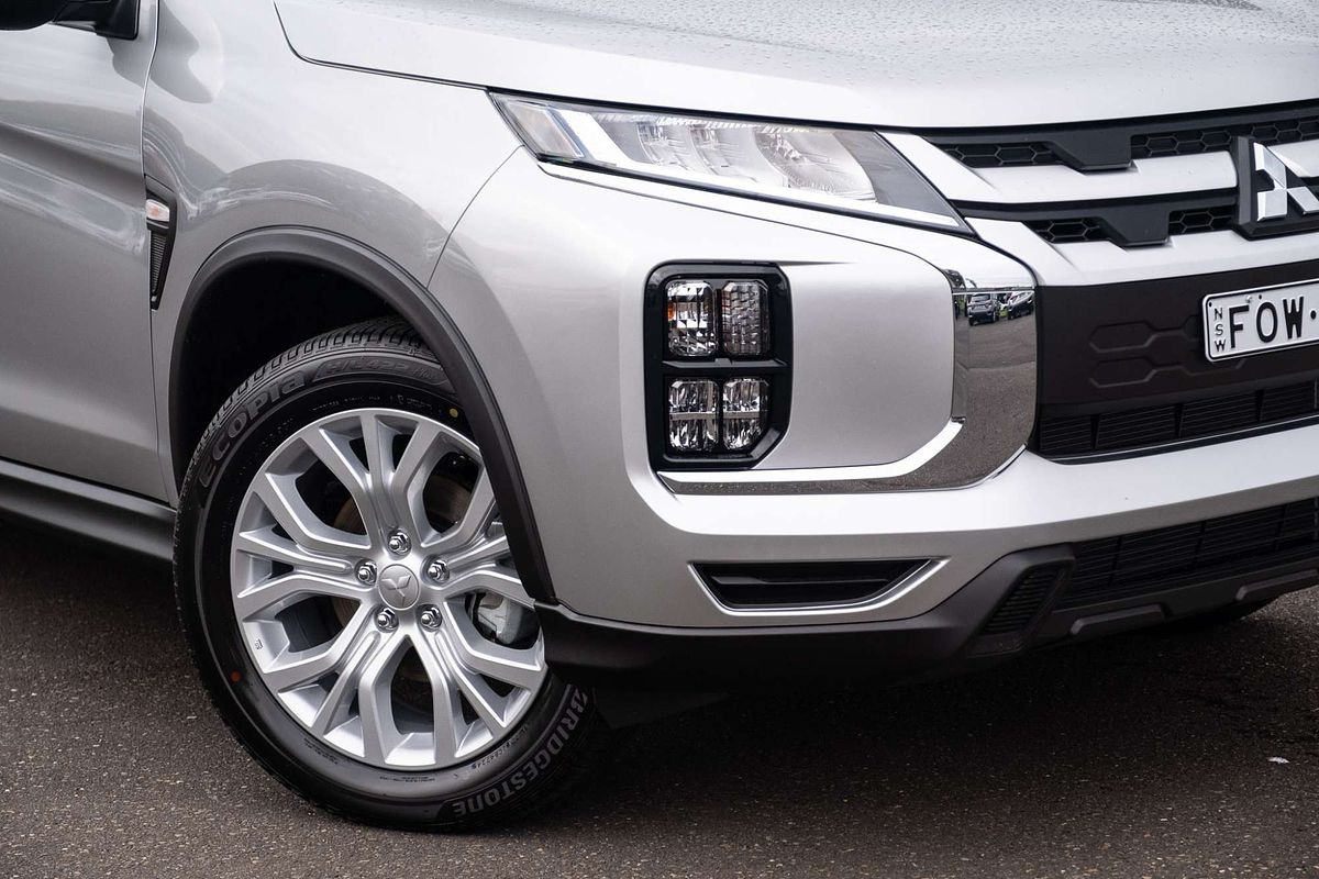 2025 Mitsubishi ASX ES XD