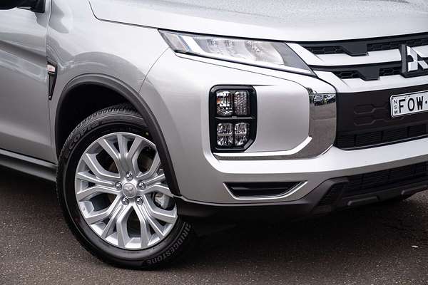 2025 Mitsubishi ASX ES XD