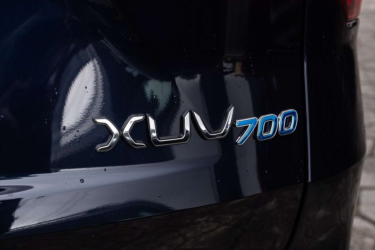 2025 Mahindra XUV700 AX7L