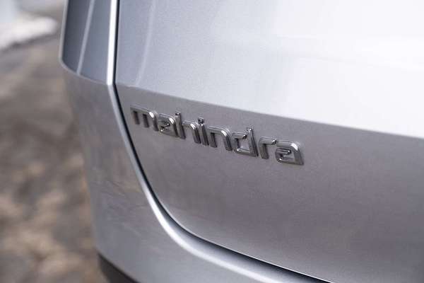2025 Mahindra XUV700 AX7L