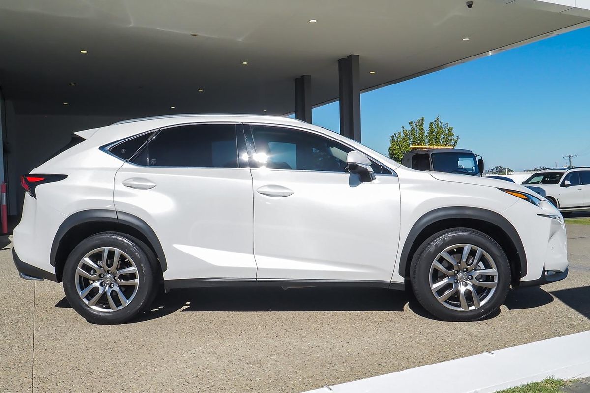2017 Lexus NX NX200t Luxury AGZ15R