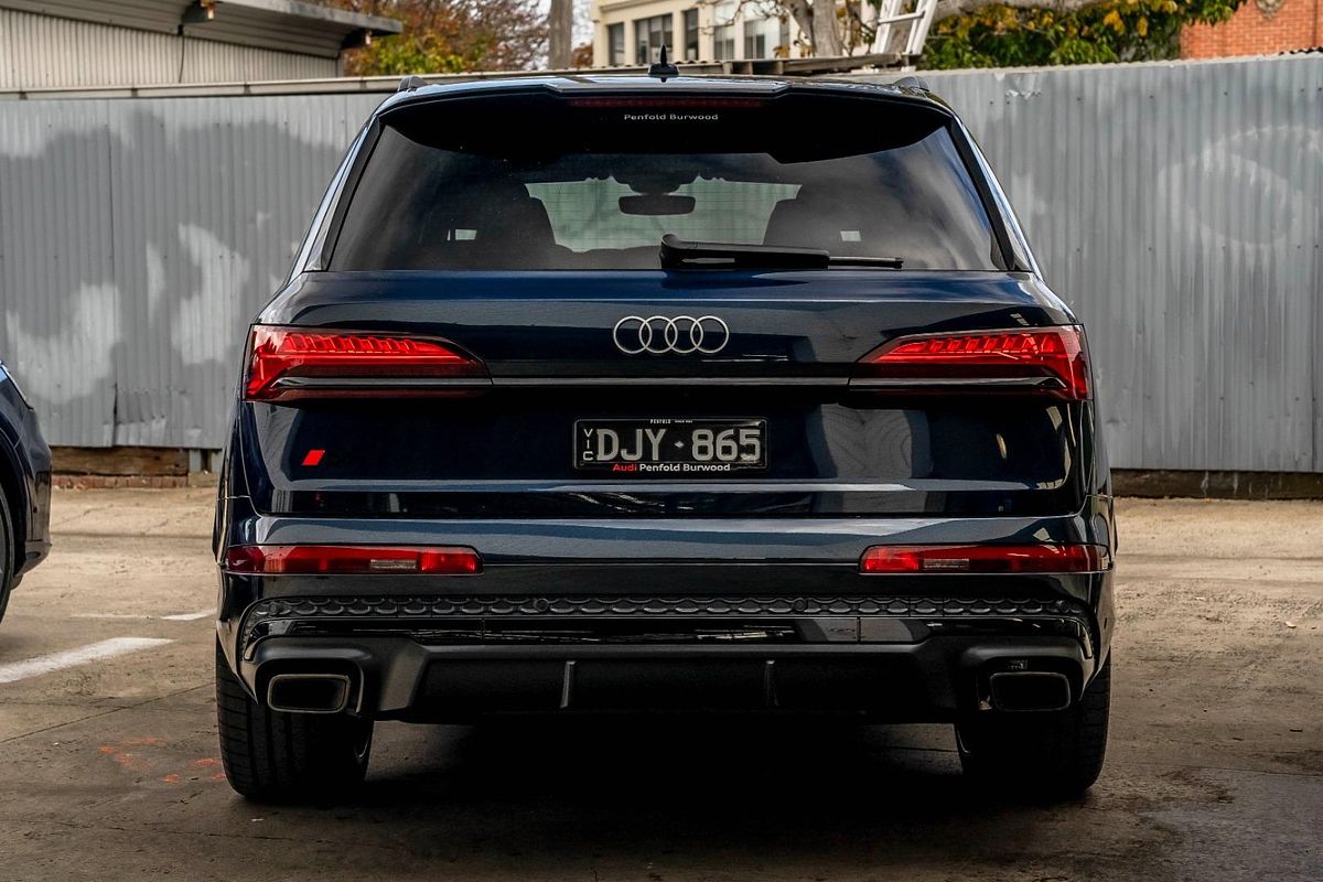 2024 Audi Q7 50 TDI S line 4M