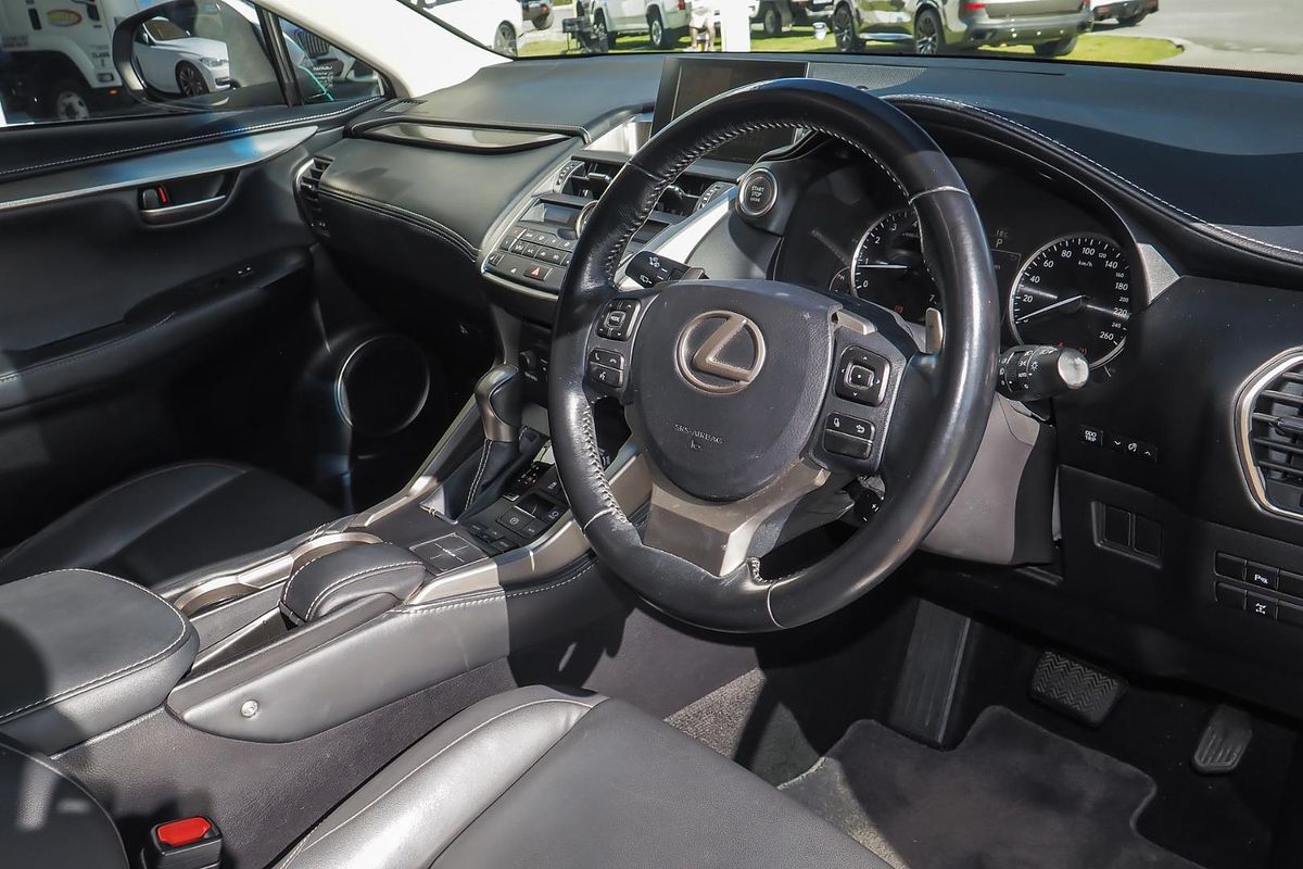 2017 Lexus NX NX200t Luxury AGZ15R