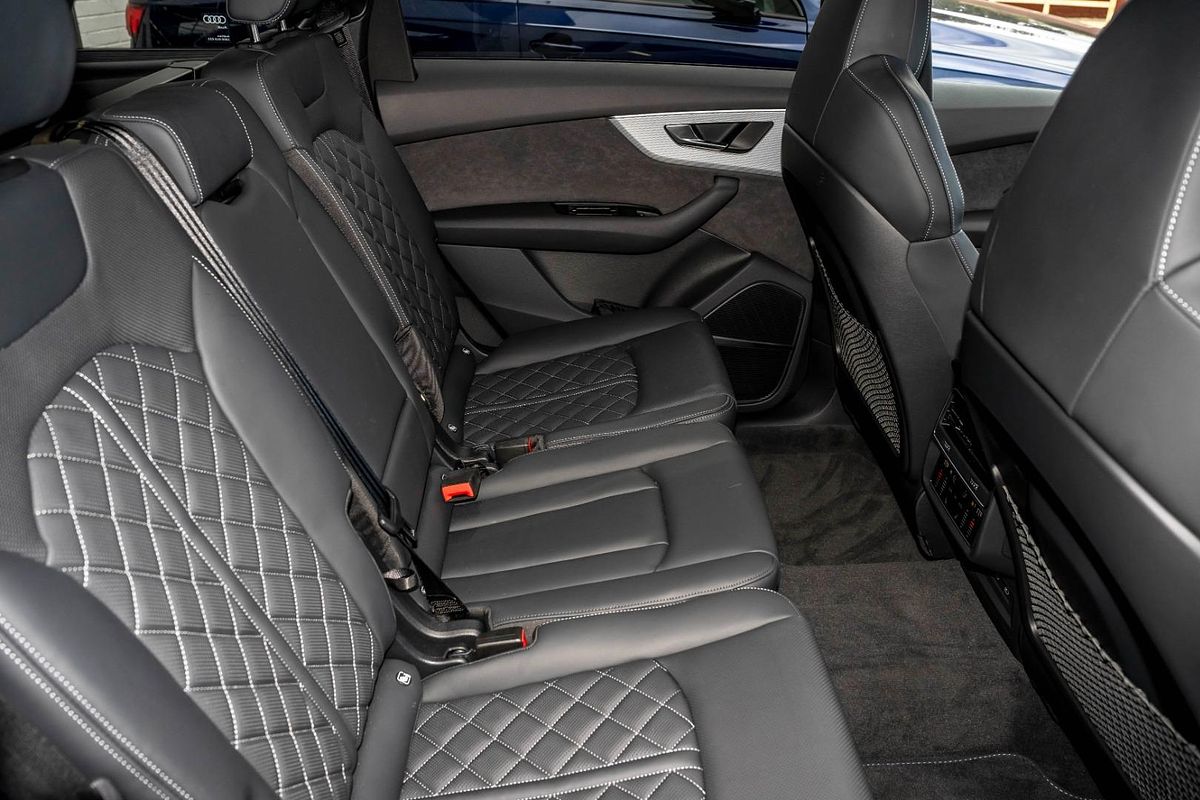 2024 Audi Q7 50 TDI S line 4M