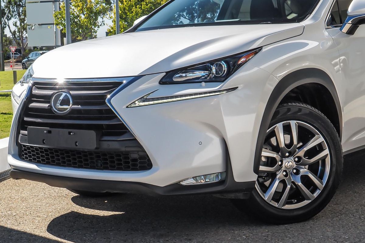 2017 Lexus NX NX200t Luxury AGZ15R