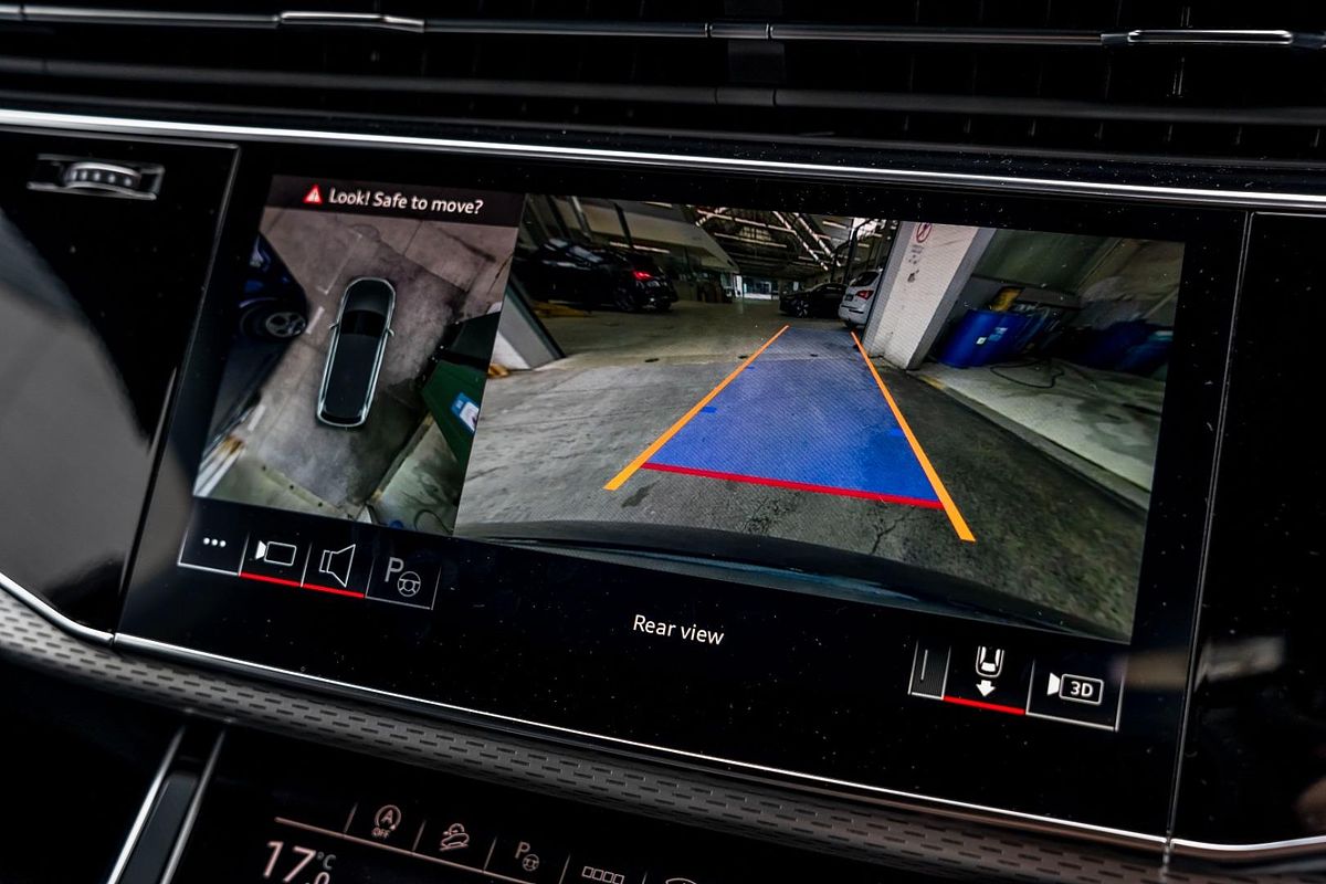 2024 Audi Q7 50 TDI S line 4M