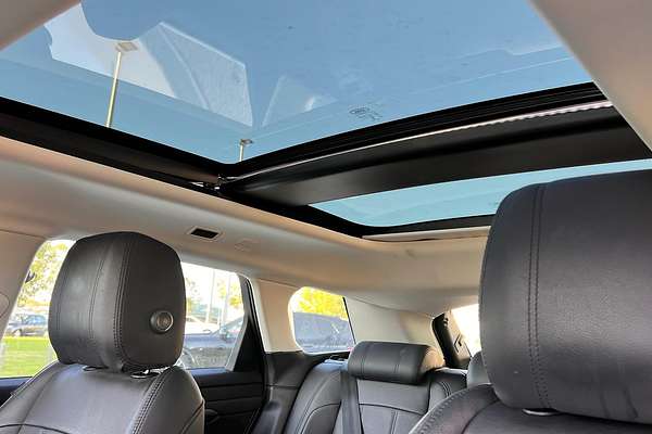 2019 Land Rover Range Rover Evoque D150 S L551