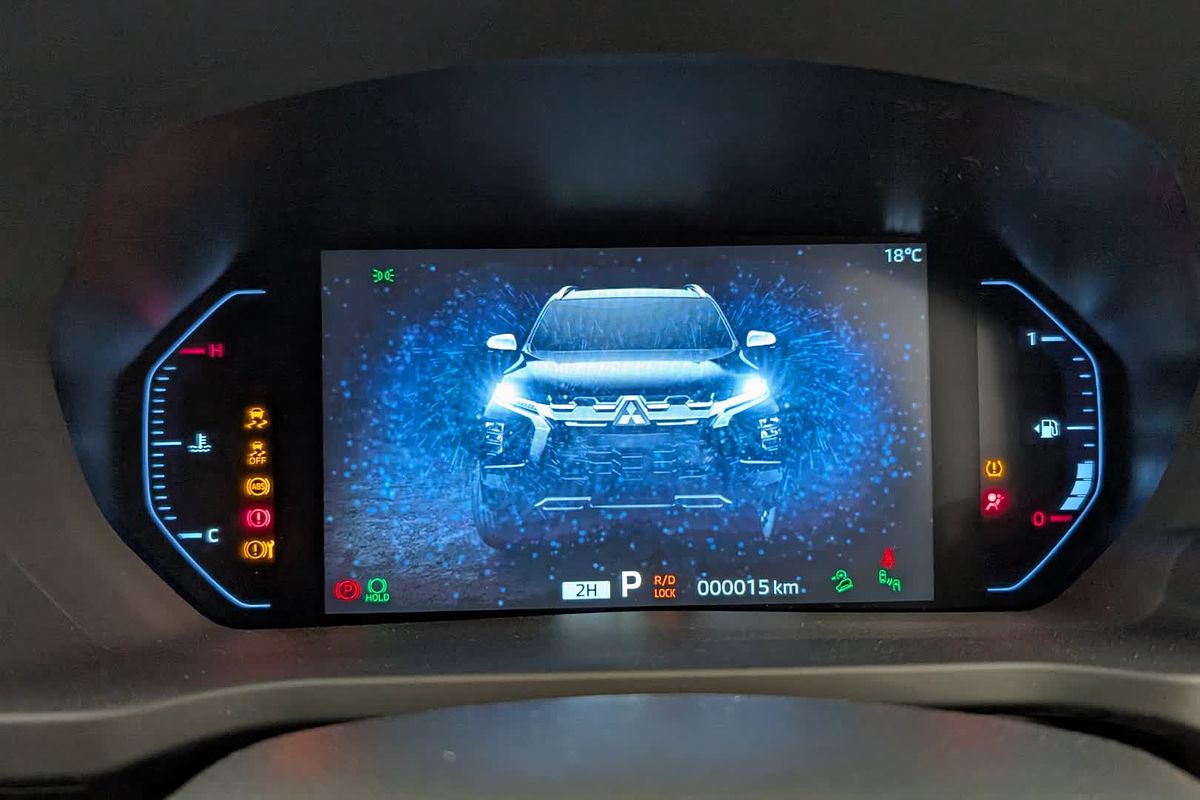 2024 Mitsubishi Pajero Sport GSR QG