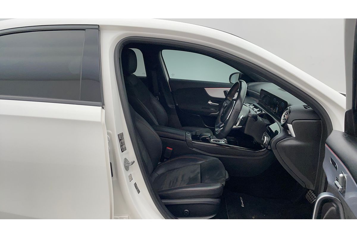 2018 Mercedes-Benz A-Class A200 V177