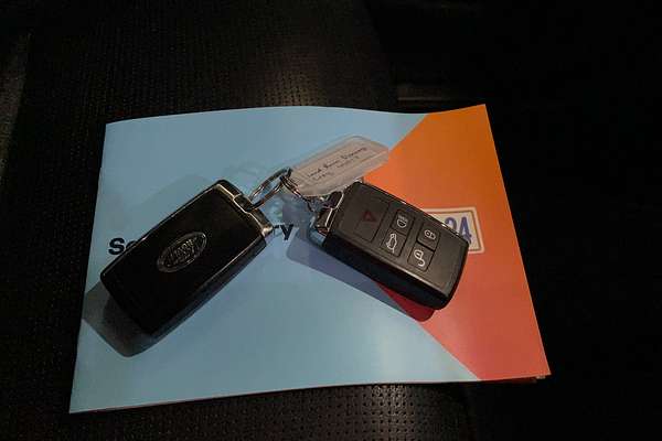 2020 Land Rover Discovery Sport P250 R-Dynamic SE L550